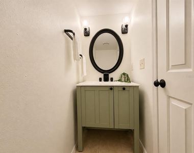 301 S Bungalow Park Avenue - Photo Thumbnail 12