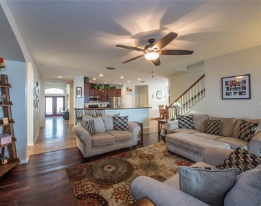 1742 Mira Lago Circle - Photo Thumbnail 9