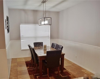 1742 Mira Lago Circle - Photo Thumbnail 19