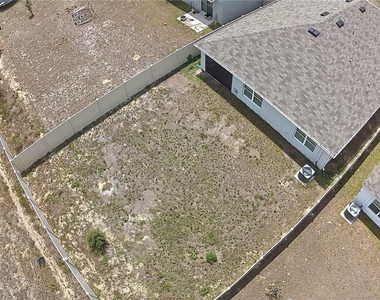 4703 Sw 85th Place - Photo Thumbnail 17