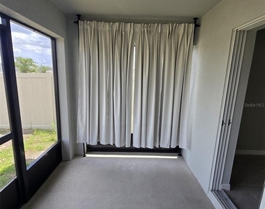 4703 Sw 85th Place - Photo Thumbnail 16