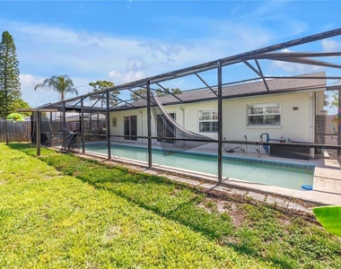 3216 Pine Haven Drive - Photo Thumbnail 23
