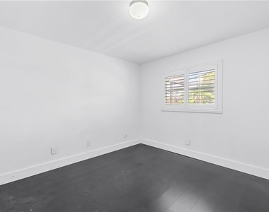 3216 Pine Haven Drive - Photo Thumbnail 19
