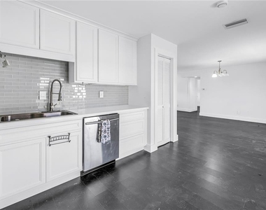 3216 Pine Haven Drive - Photo Thumbnail 12