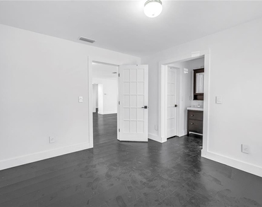 3216 Pine Haven Drive - Photo Thumbnail 16