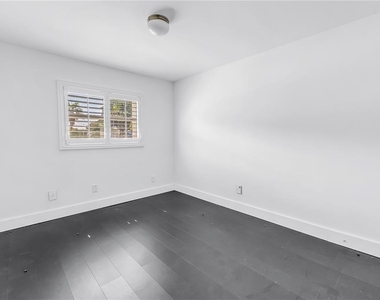 3216 Pine Haven Drive - Photo Thumbnail 22