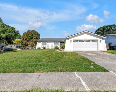 3216 Pine Haven Drive - Photo Thumbnail 1