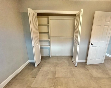 1444 Overcash Drive - Photo Thumbnail 17