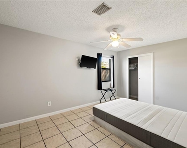 15509 Casey Road - Photo Thumbnail 7