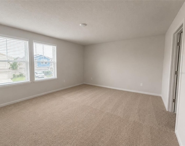 1352 Derry Avenue - Photo Thumbnail 17