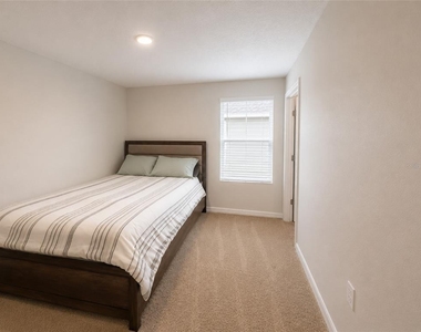 1352 Derry Avenue - Photo Thumbnail 14