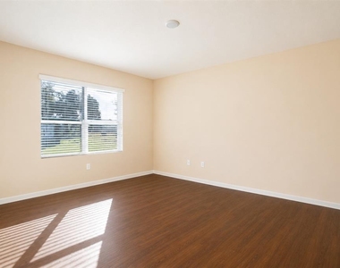 1865 Jackson Oaks Drive - Photo Thumbnail 10