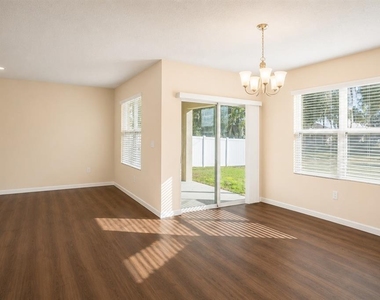 1865 Jackson Oaks Drive - Photo Thumbnail 6