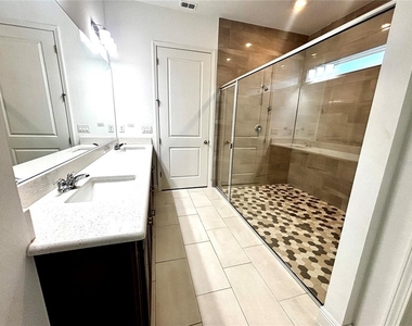 13456 Laxness Street - Photo Thumbnail 13