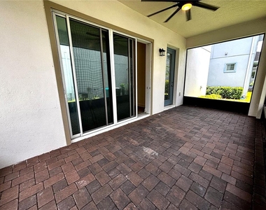 13456 Laxness Street - Photo Thumbnail 24