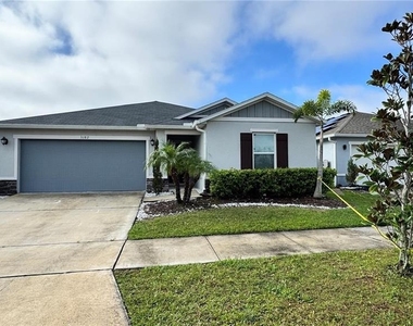 3182 Eagle Hammock Circle - Photo Thumbnail 1