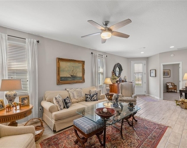 5636 Nw 37th Lane Road - Photo Thumbnail 5