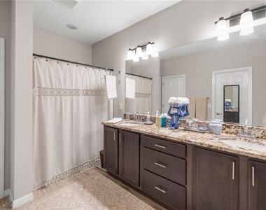 5636 Nw 37th Lane Road - Photo Thumbnail 19