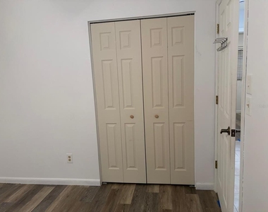 5920 Nw 62nd Place - Photo Thumbnail 20