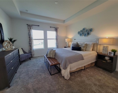 2881 Pierr Street - Photo Thumbnail 11