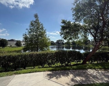 5447 Vineland Road - Photo Thumbnail 13
