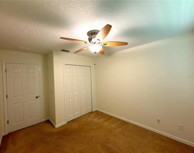 1036 Laurel Ridge Lane - Photo Thumbnail 9