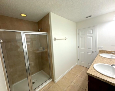 1036 Laurel Ridge Lane - Photo Thumbnail 13