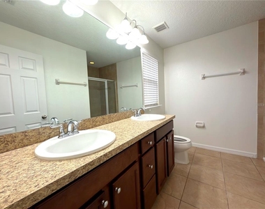 1036 Laurel Ridge Lane - Photo Thumbnail 14