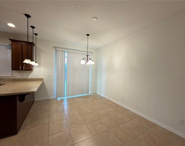 1036 Laurel Ridge Lane - Photo Thumbnail 18