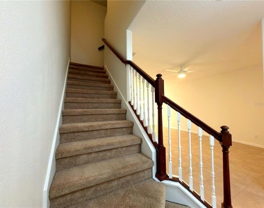 1036 Laurel Ridge Lane - Photo Thumbnail 4