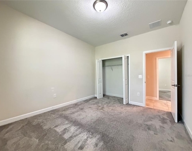 4921 Lotta Court - Photo Thumbnail 19