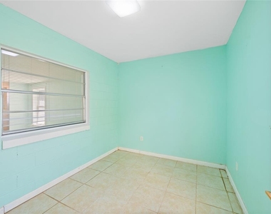 1230 E 1st Avenue - Photo Thumbnail 27