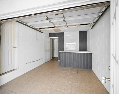 1230 E 1st Avenue - Photo Thumbnail 34