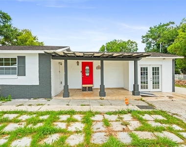 1230 E 1st Avenue - Photo Thumbnail 9