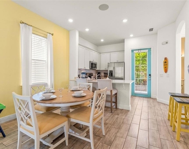 8005 Sand Bar Drive - Photo Thumbnail 8