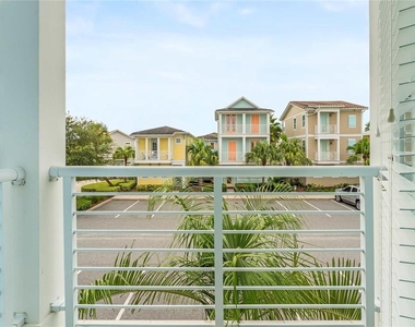 8005 Sand Bar Drive - Photo Thumbnail 17
