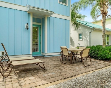 8005 Sand Bar Drive - Photo Thumbnail 20