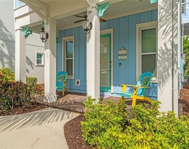 8005 Sand Bar Drive - Photo Thumbnail 21