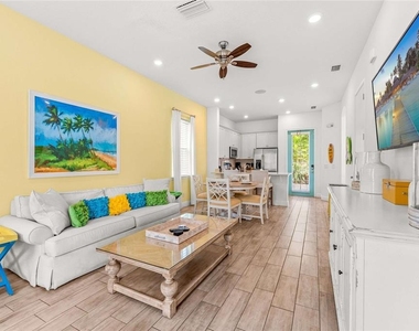 8005 Sand Bar Drive - Photo Thumbnail 1