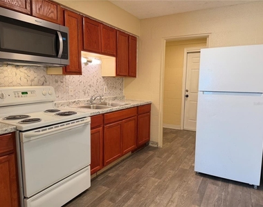 2988 Stowe Place - Photo Thumbnail 2
