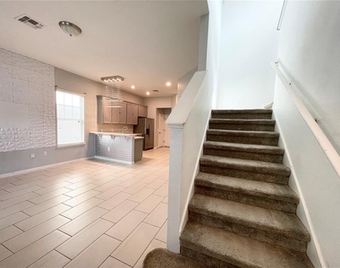 15060 Willow Arbor Circle - Photo Thumbnail 5