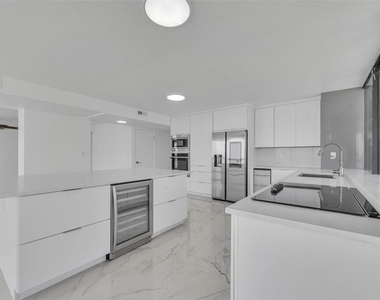 3000 N Atlantic Avenue - Photo Thumbnail 22