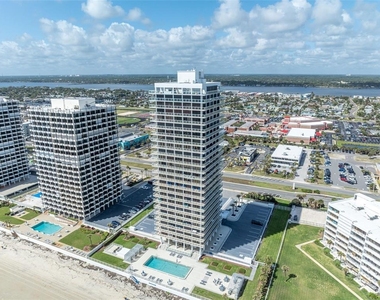 3000 N Atlantic Avenue - Photo Thumbnail 59