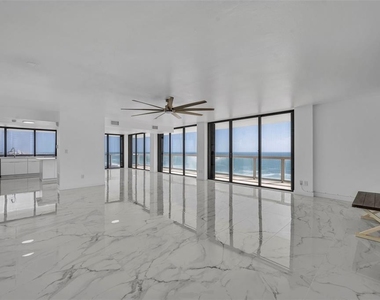 3000 N Atlantic Avenue - Photo Thumbnail 23