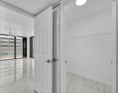 3000 N Atlantic Avenue - Photo Thumbnail 35