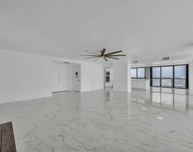3000 N Atlantic Avenue - Photo Thumbnail 14