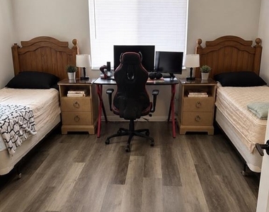 612 Wood Drive - Photo Thumbnail 23
