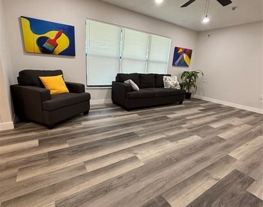612 Wood Drive - Photo Thumbnail 4