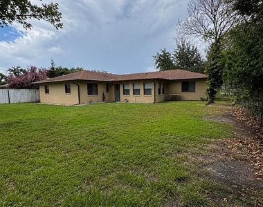 612 Wood Drive - Photo Thumbnail 31
