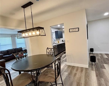 612 Wood Drive - Photo Thumbnail 11